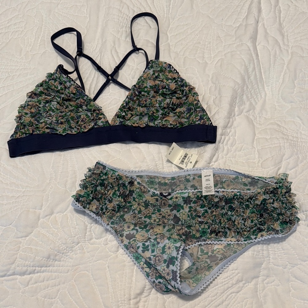 Aerie Floral Lace Bralette and Panty Set